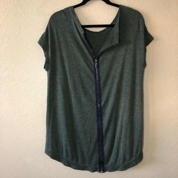 Matty M Olive Green Hi/Lo Back Zip Top - Picture 3 of 4
